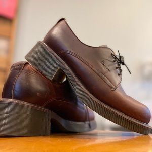 Vintage Dr. Martens - Made in England - UK 7 / US 9 - Genuine Leather